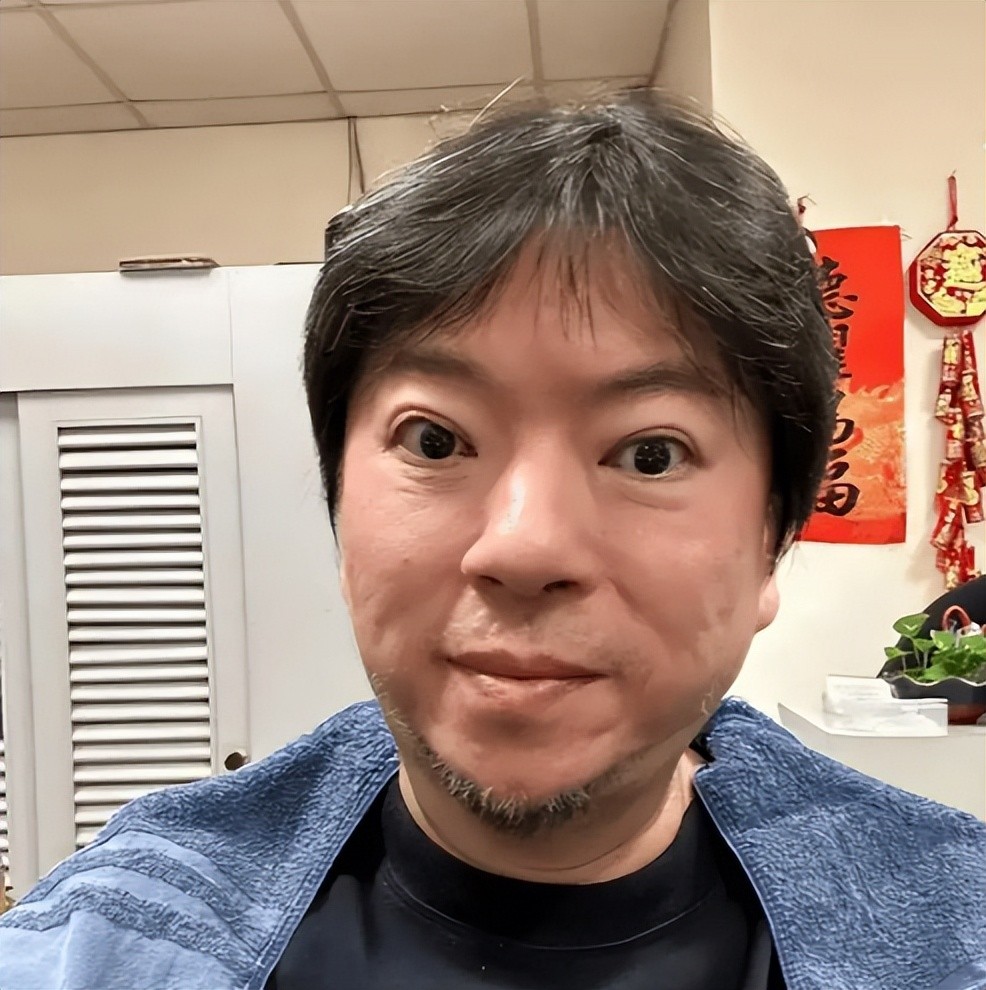 关于明星黑料的网站,_明星触碰历史底线_顶流明星道德失范