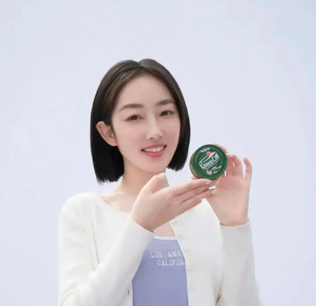 明星宠物行业代言_宠物食品品牌明星营销策略_狗年明星热点,
